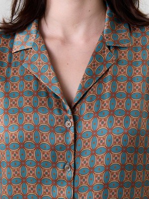 Elfie Shirt atlas from Yahmo