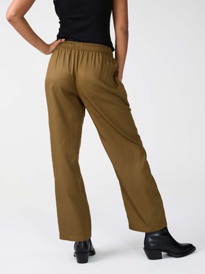 Hilde Pants brown from Yahmo