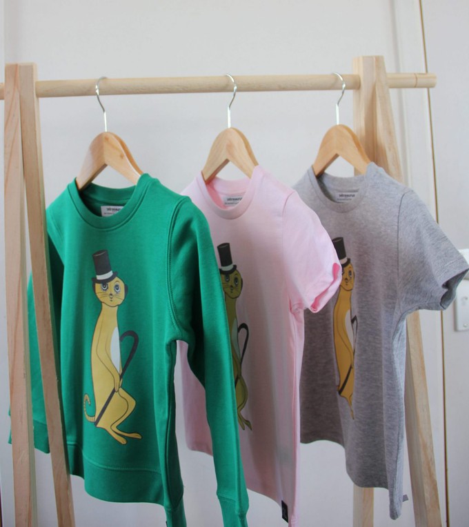 Kids t-shirt ‘Meerkat’ – Pink from zebrasaurus